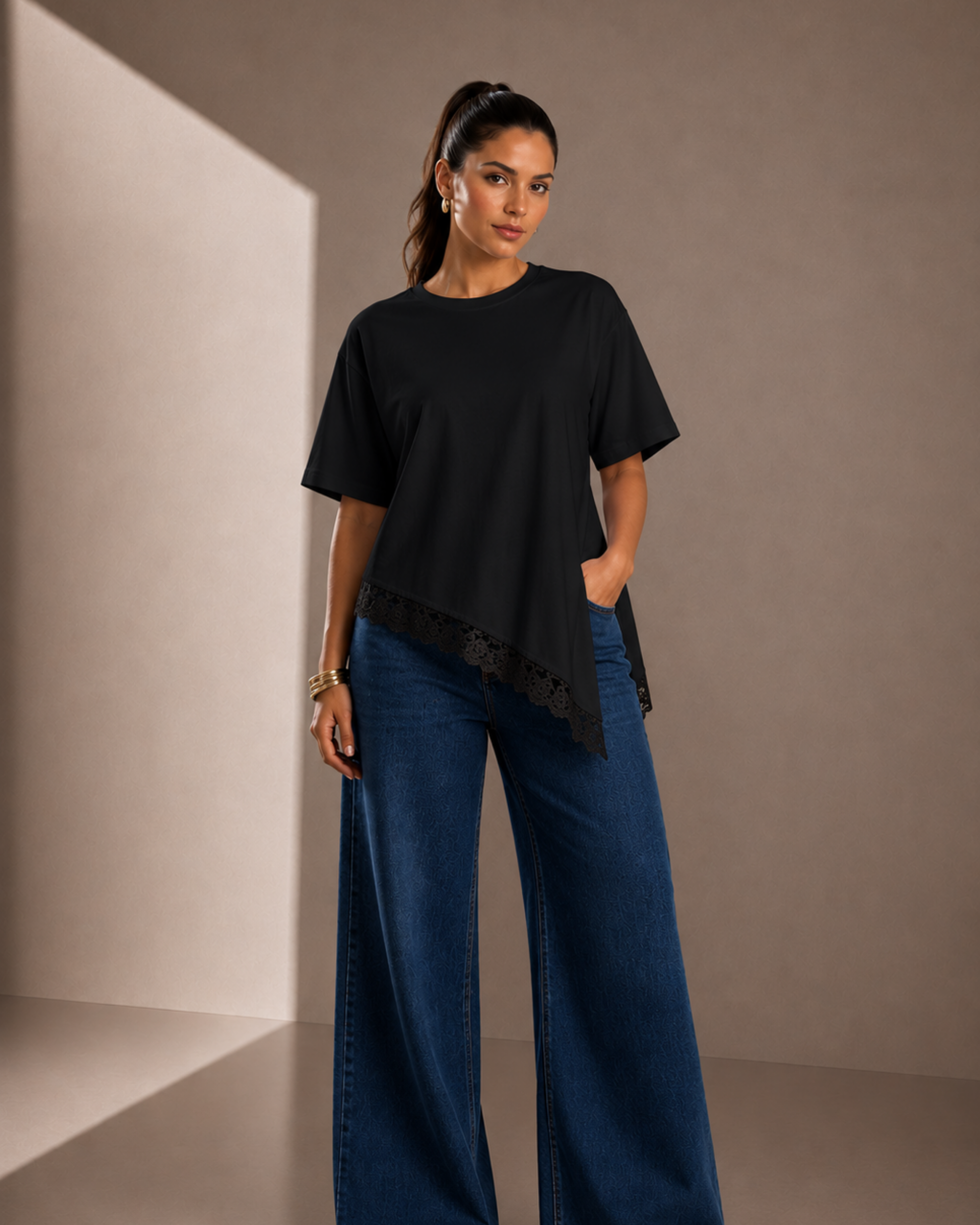 Camiseta Asimétrica Lace Essence BL05
