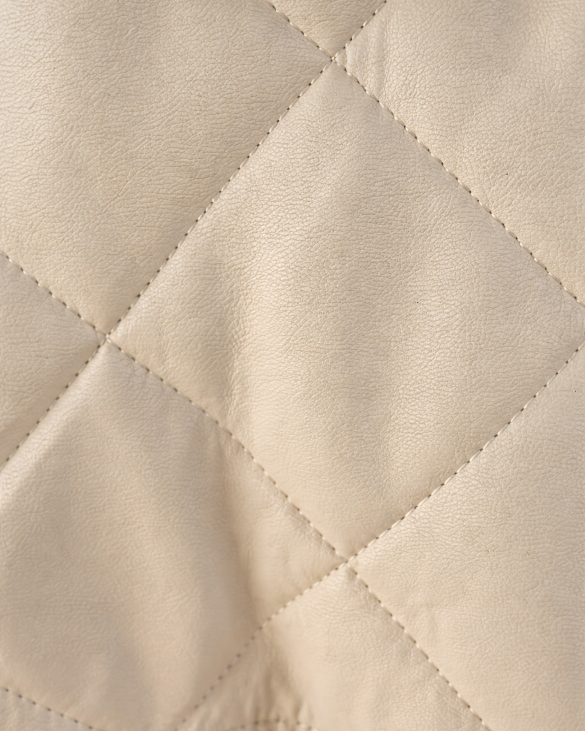 Chaqueta Acolchada Eco Cuero CH17