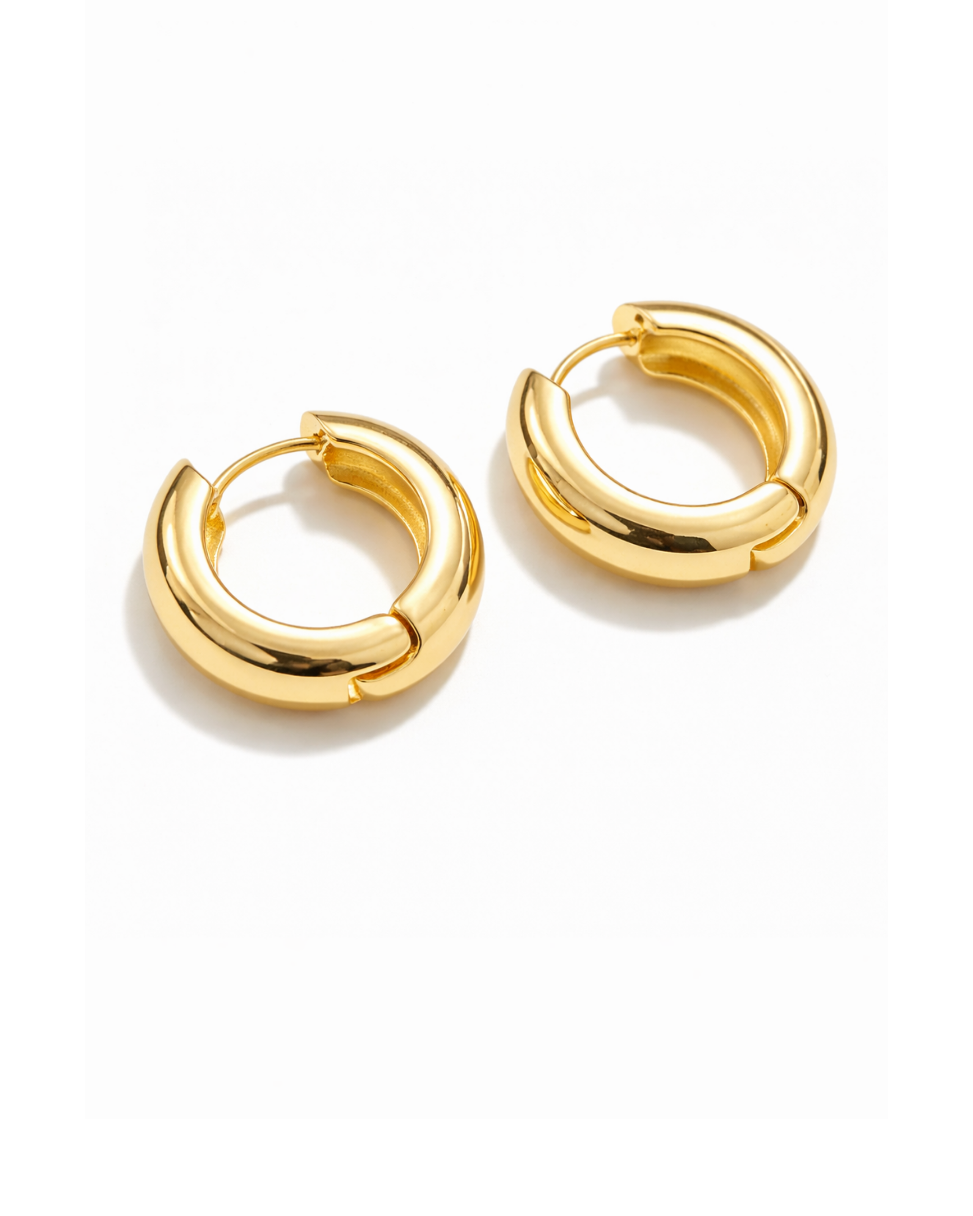 Candongas Clásica Dorada en Rodio AC25